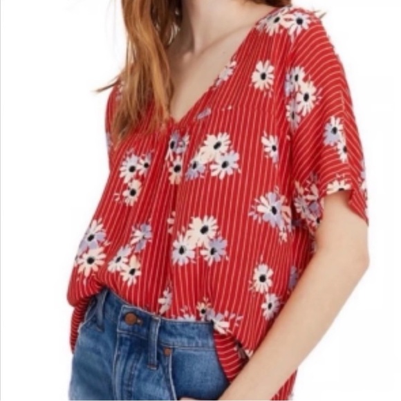 Madewell Tops - MADEWELL Women’s Red Blouse with Flower Pattern Size Medium